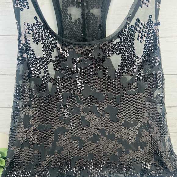 NOLLIE Black Y2K Sequin Crop Tank Top Size Medium Summer Blouse Fancy - Picture 7 of 12